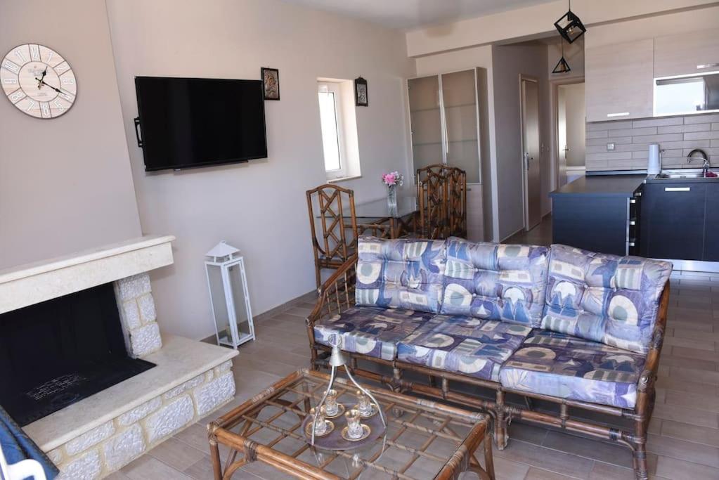Katerina Luxury Suites Elia  외부 사진